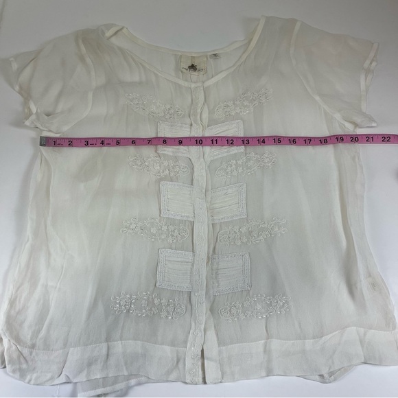 One Fine Day Blouse Womens Size Small White Sheer Embroidered Button Front - Picture 7 of 9